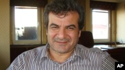 Mihemed Sanrî.