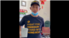 2020年8月31日，界立建在洛杉矶一家华人快递公司给在山东老家的父亲邮寄包裹。(图片由界立建提供）