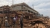 Le parc à bois du quartier Manguier à Yaoundé, le 5 novembre 2018. (VOA/Emmanuel Jules Ntap)
