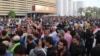 Manifestantes invaden parlamento en Bagdad