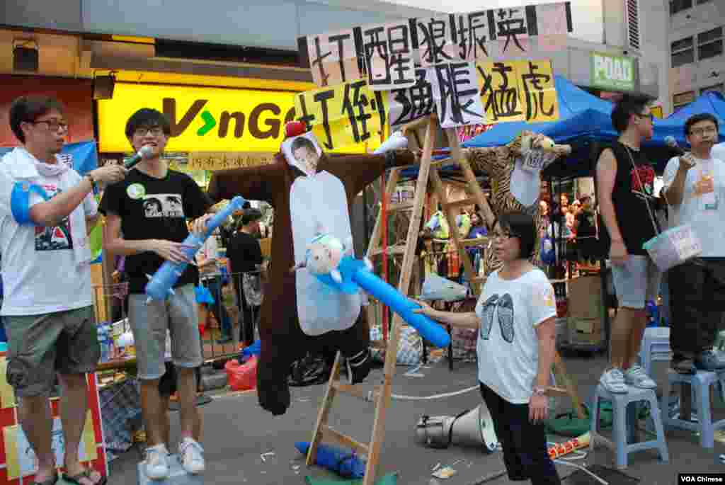 有團體在71遊行設置街站,呼籲關注香港通脹問題