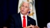 Los investigadores de la Cámara de Representantes quieren que el vicepresidente Mike Pence les dé documentos que puedan arrojar luz sobre si ayudó al presidente Donald Trump a presionar a Ucrania para que investigue a Joe Biden.