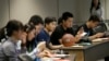 美中科技争霸另辟战场 议员欲限制中国学生参加“敏感”项目